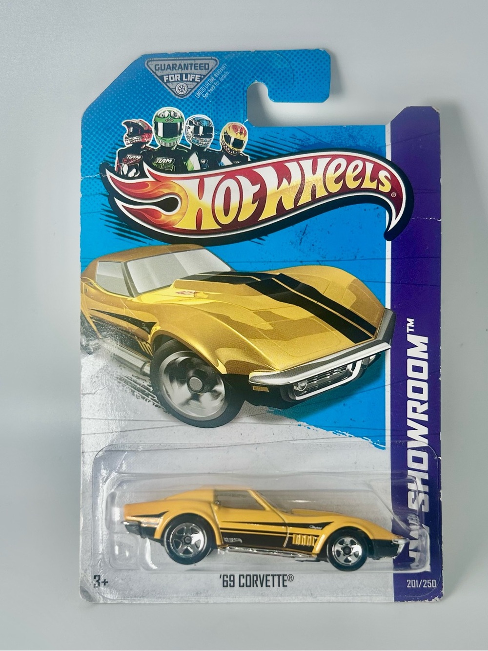 Hot Wheels HW Showroom ‘69 Corvette Yellow 201/250 2013 HW Showroom NEW